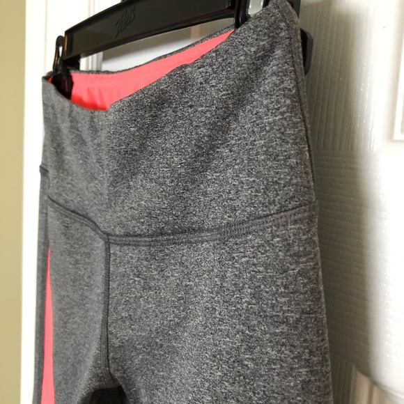 RBX Capri Gym Pants - Grey & Pink - Size Small - Picture 3 of 6